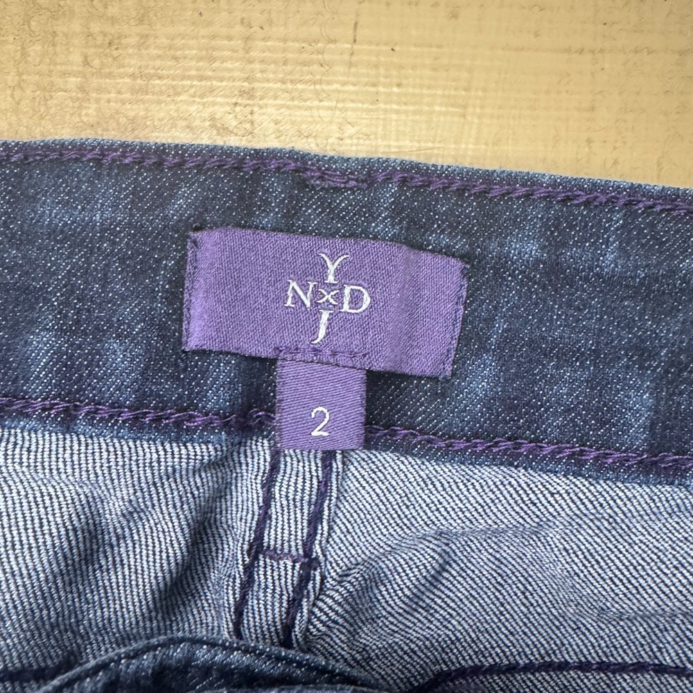 Jeans - Picture 4 of 8